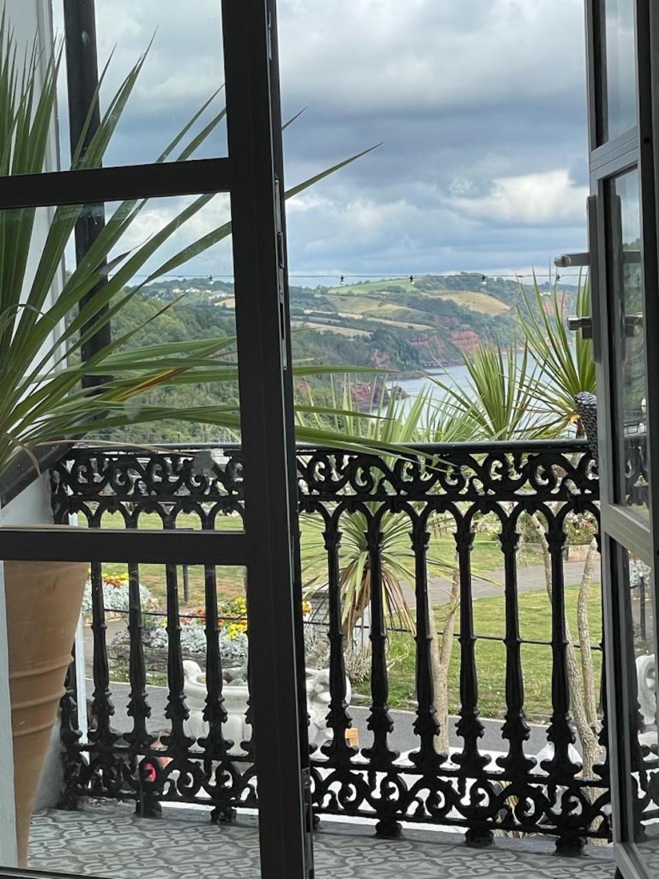 Headland View Boutique B&B Торкі Екстер'єр фото